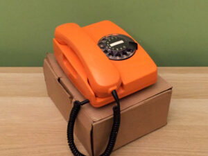Πορτοκαλί Siemens Vintage Τηλέφωνο Ελληνικής Κατασκευής Στο Κουτί Του Αχρησιμοποίητο !!!