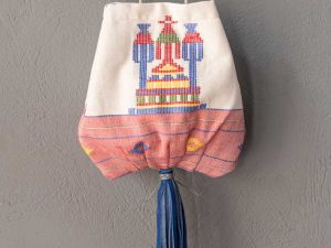 Χειροποίητη Τσάντα Πουγκί Από Γνήσιο Vintage Υφαντό Αργαλειού Με Δερμάτινα Στοιχεία Ref:Pg1