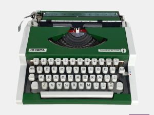 Vintage Rare Working Green Olympia Traveller deLuxe Typewriter